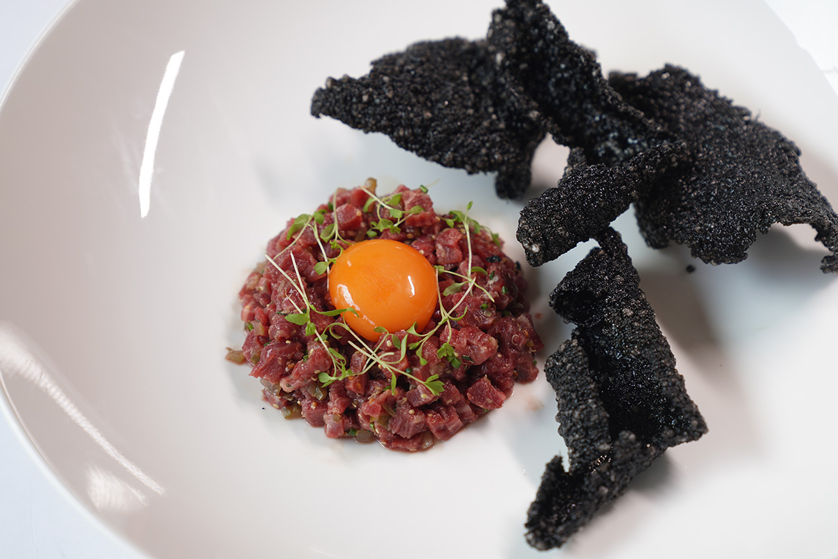 AU Beef Tartar