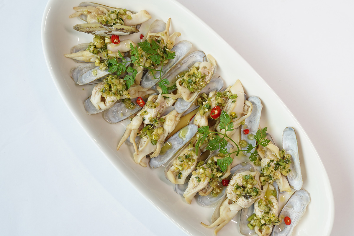 Lemon Razor Clams