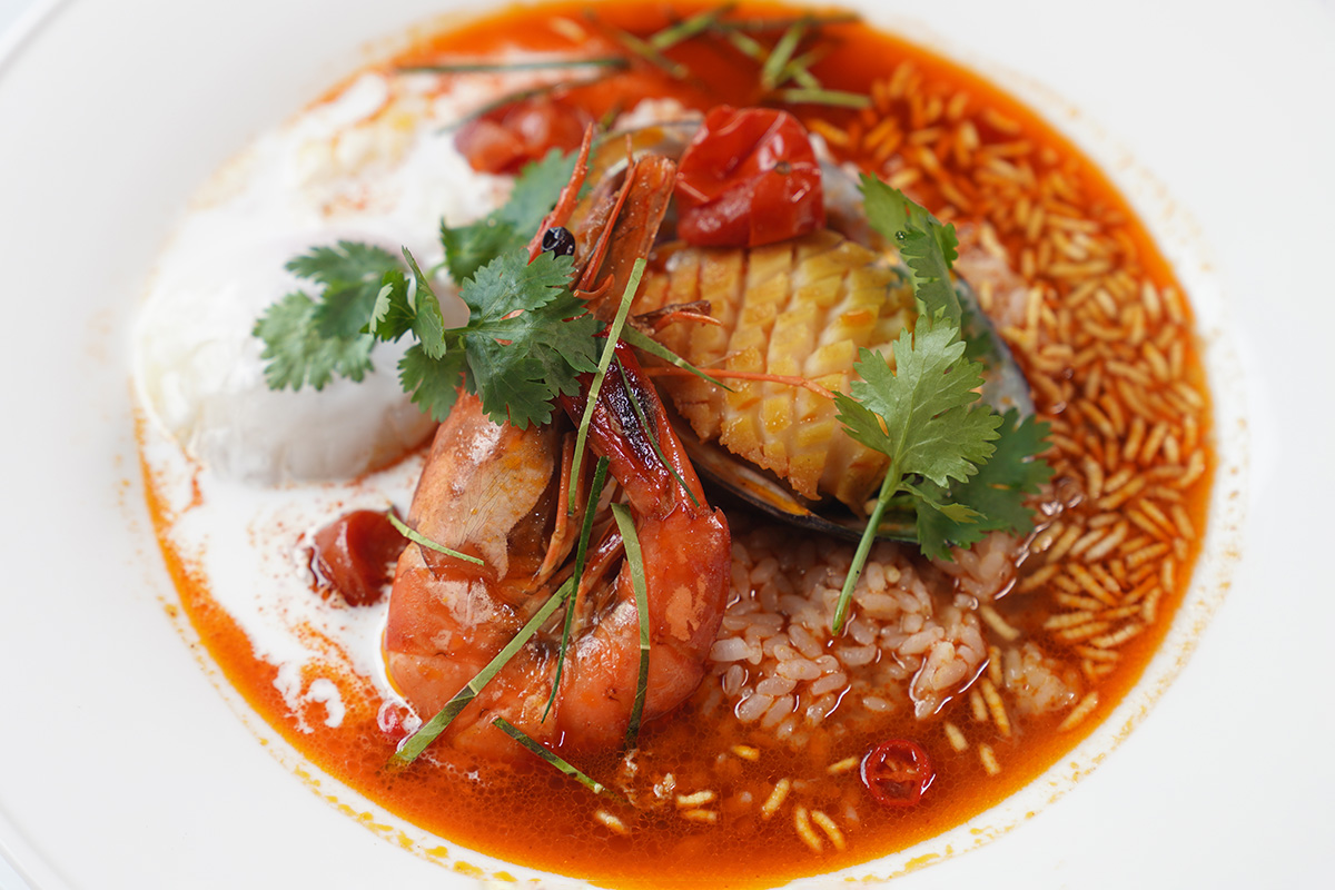Tom Yum Kung Seafood Soup with Rice